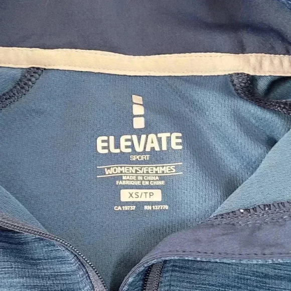Elevate Sports Wear Blue Quarter Zip Up XS - Picture 2 of 3